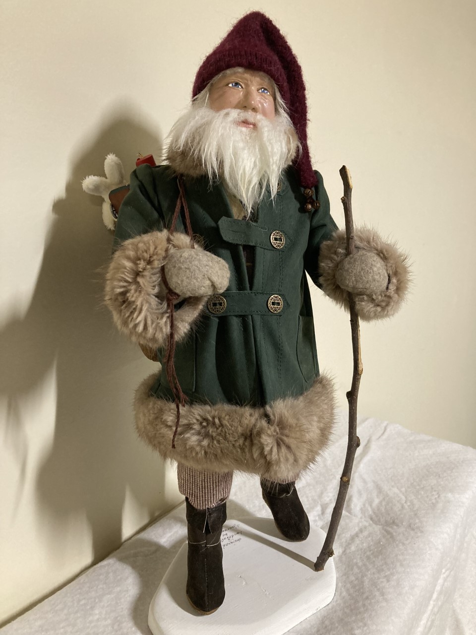 (image for) Santa in Green Coat - Click Image to Close